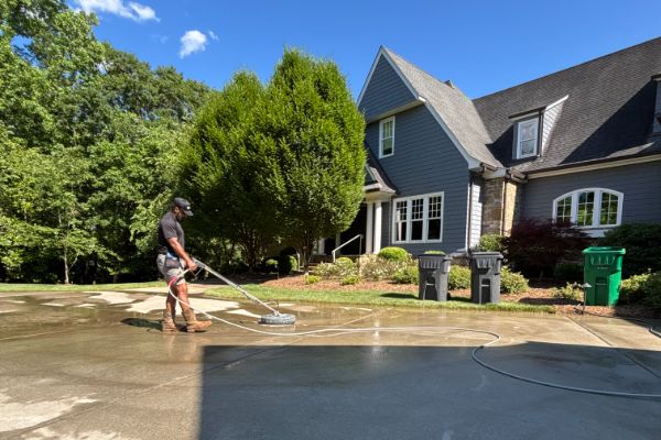 Residential Pressure Washing in Waxhaw NC 4 Safe residential pressure washing near me